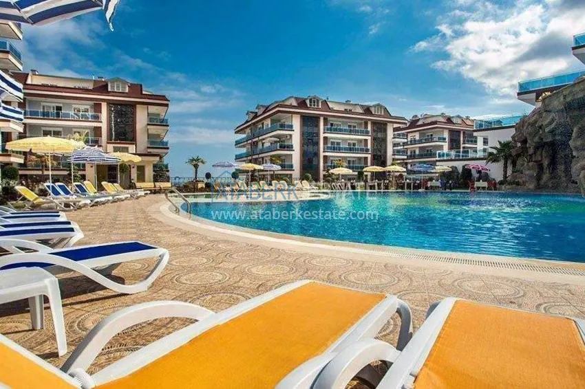 Квартира 1+1 в Алании с видом на море – мебель, престижный комплекс, район Оба 9 