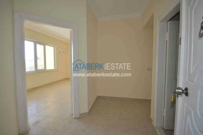 Приобрести 2+1  с частичным видом на море 1 