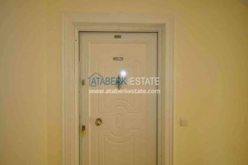 Приобрести 2+1  с частичным видом на море 20 