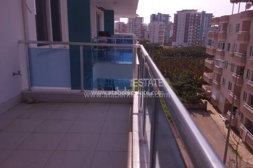 Приобрести Последняя квартира в новом комплексе европейского типа в Махмутларе 11 