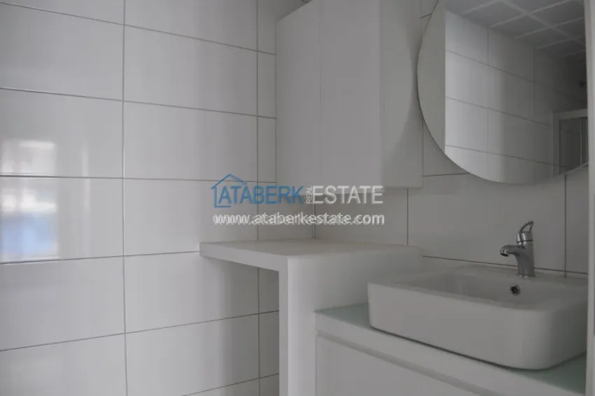 Приобрести Трехкомнатная квартира в современном комплексе Махмутлара 3 