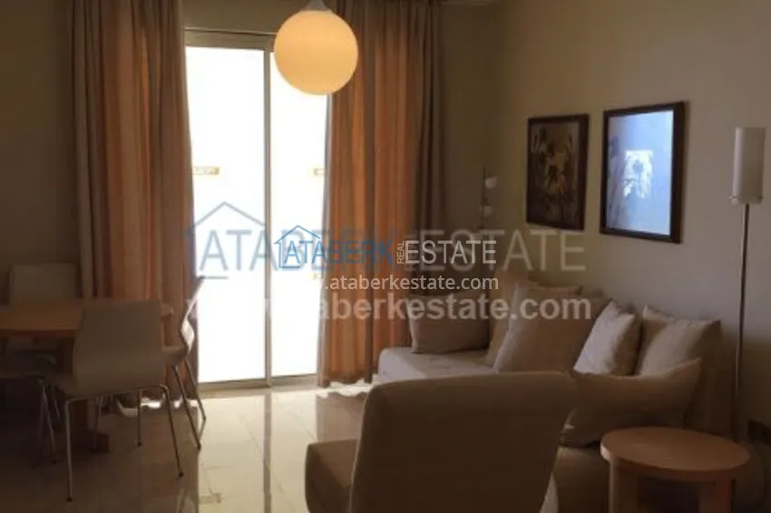 Приобрести Сдается в аренду трехкомнатная квартира с прекрасным видом на территории знаменитого комплекса 3 