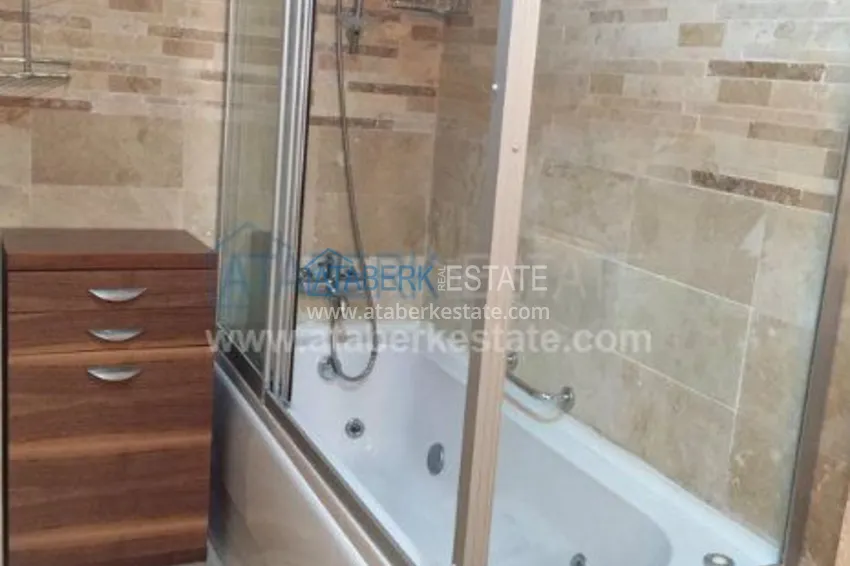 Приобрести Сдается в аренду трехкомнатная квартира с прекрасным видом на территории знаменитого комплекса 4 