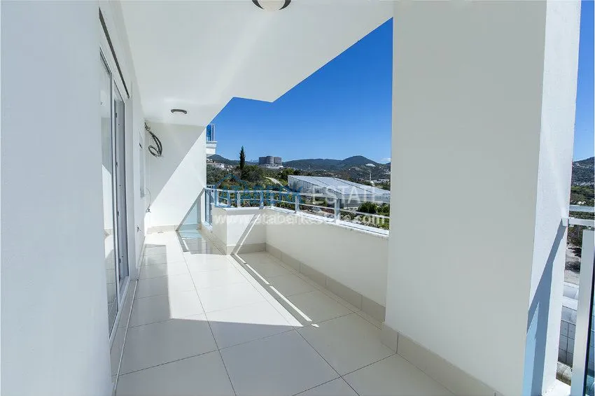 Приобрести Новая 2+1 в комплексе с полной отельной инфраструктурой 2017 года постройки, Махмутлар 4 