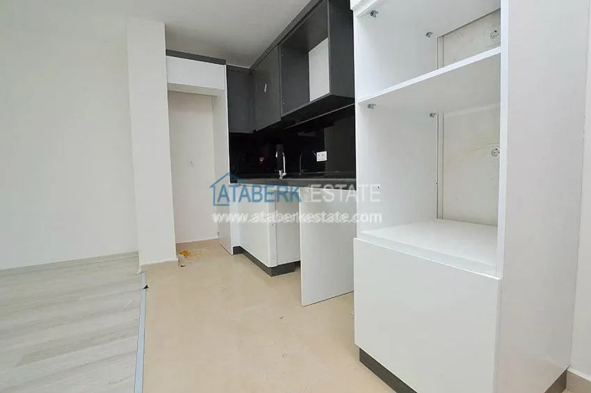 Приобрести Двухкомнатная квартира в комплексе с крытым бассейном район Каргыджак 4 