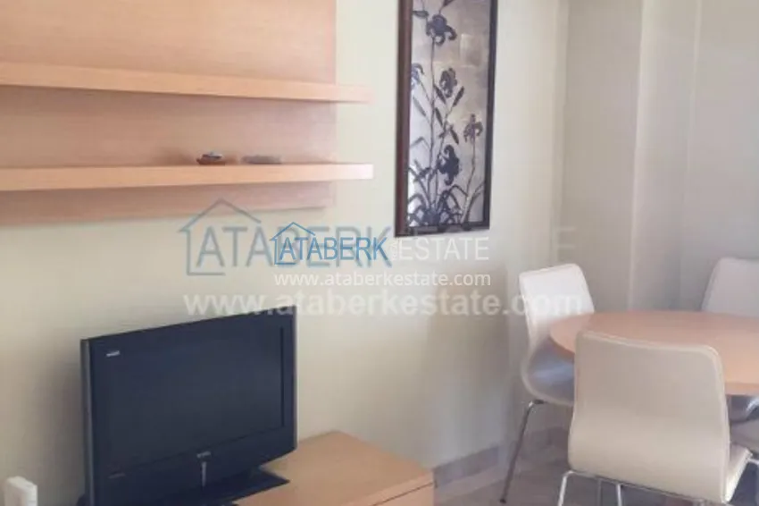 Приобрести Сдается в аренду трехкомнатная квартира с прекрасным видом на территории знаменитого комплекса 5 