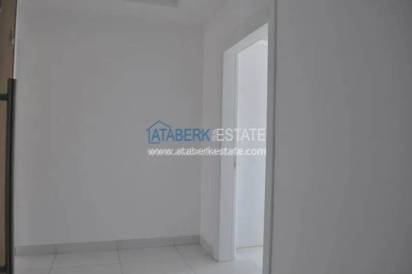 Приобрести Трехкомнатная квартира в современном комплексе Махмутлара 6 