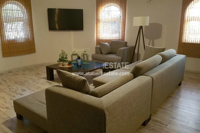 Приобрести Вилла со своим участком земли, с мебелью и техникой, ждет своего хозяина! 23 