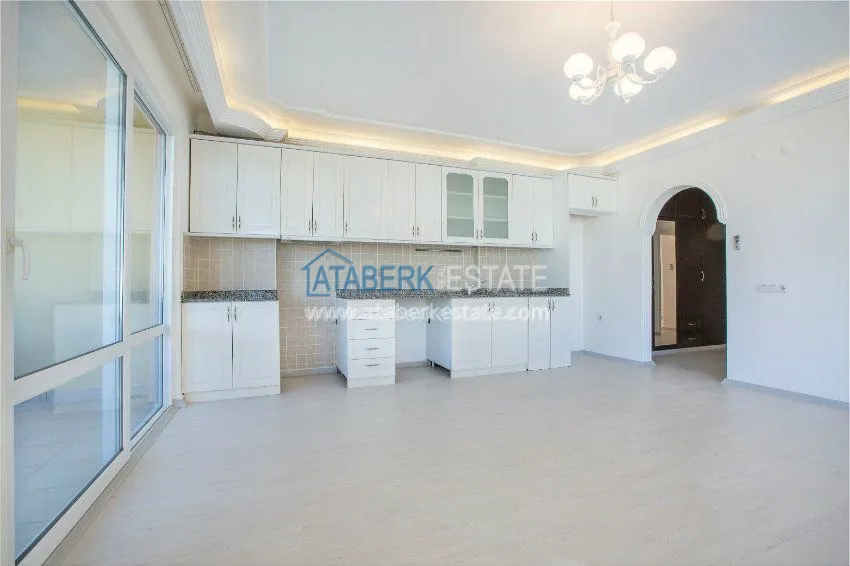 Приобрести Трехкомнатная квартира с видом на Средиземное море. 3 