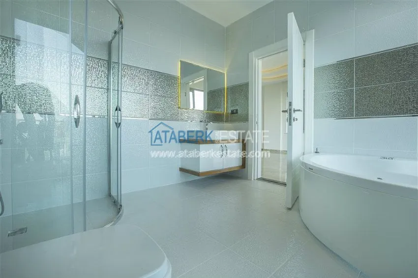 Приобрести Элитный коттедж на побережье Средиземного моря 44 