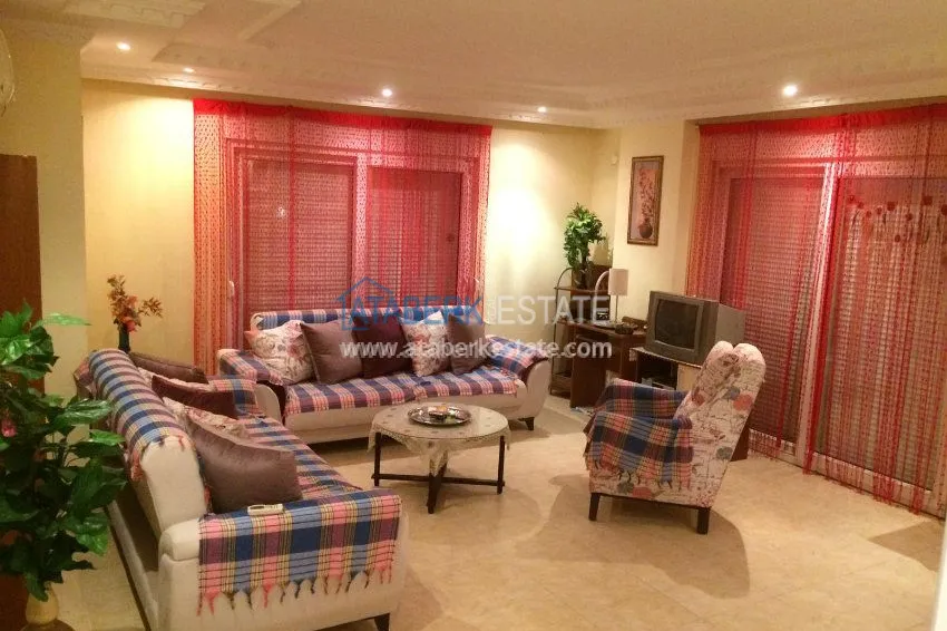 Приобрести Меблированные апартаменты с двумя спальнями в районе Оба. 10 