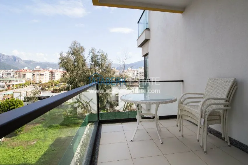 Приобрести Квартира 1+1 в аренду D-8 в 50 метрах от моря в самом центре Оба 14 