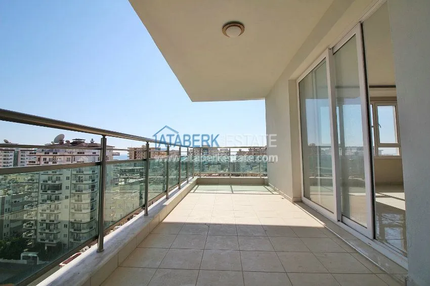 Приобрести Квартира с двумя спальнями от собственника  Махмутларе  12 