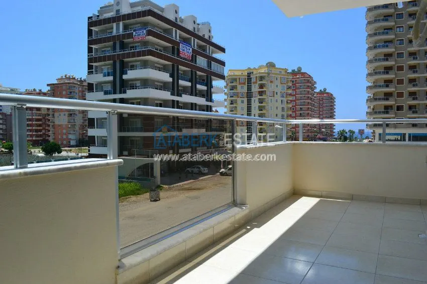 Приобрести Новые апартаменты с видом на море в центре Махмутлара 8 