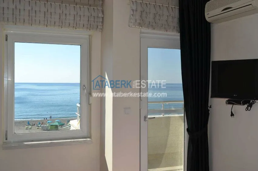 Приобрести Квартира класса Люкс на первой линии побережья Средиземного моря. 18 