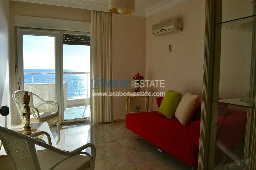 Приобрести Квартира класса Люкс на первой линии побережья Средиземного моря. 20 