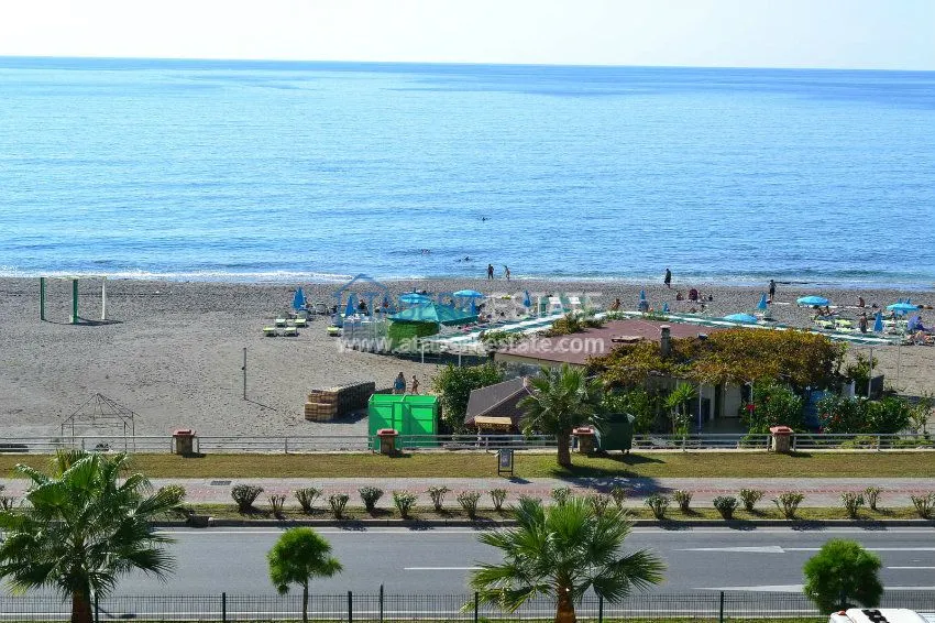 Приобрести Квартира класса Люкс на первой линии побережья Средиземного моря. 27 