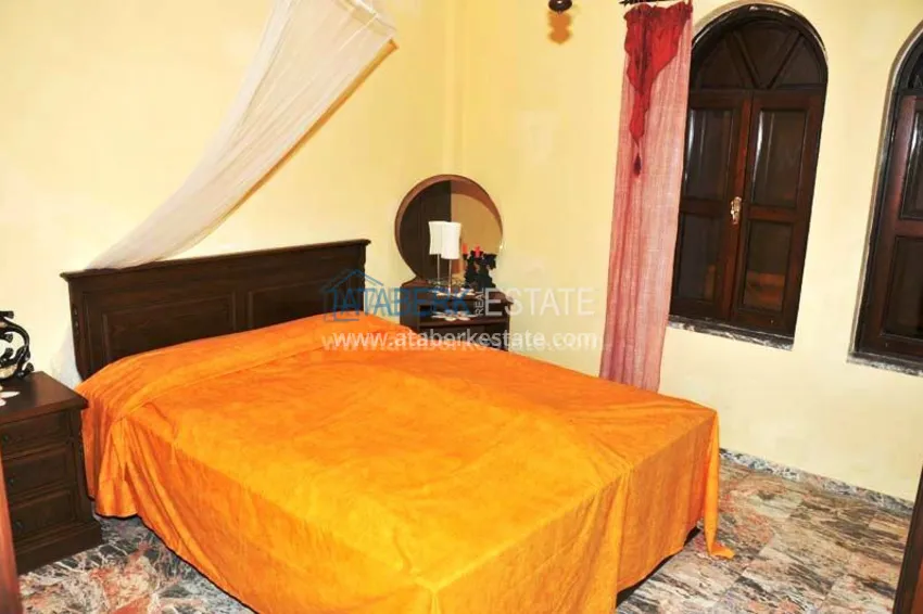 Приобрести Вилла - Замок у побережья Средиземного моря. 2 