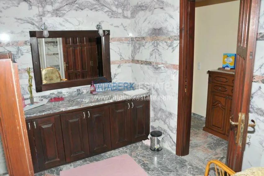 Приобрести Вилла - Замок у побережья Средиземного моря. 3 