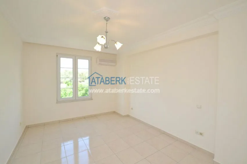 Приобрести Просторные апартаменты в 350 метрах от пляжей. 9 