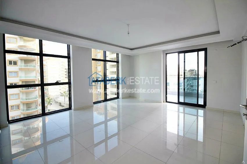 Приобрести Новая квартира 2+1 в новом доме в Махмутларе от собственника 7 