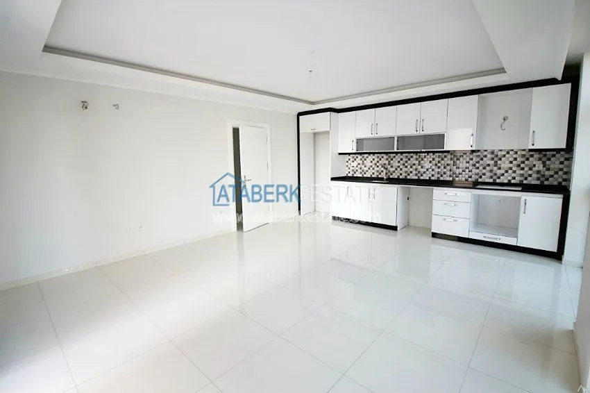 Приобрести Новая квартира 2+1 в новом доме в Махмутларе от собственника 16 