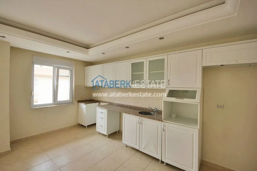 Приобрести Квартира 2+1 от собственника в доме с богатой инфраструктурой по доступной цене 5 