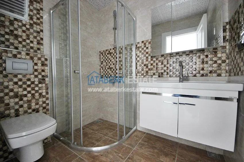 Приобрести Просторные апартаменты в потрясающим видом на море и горы. 2 