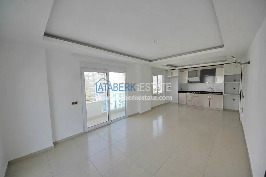 Приобрести Просторные апартаменты в потрясающим видом на море и горы. 7 