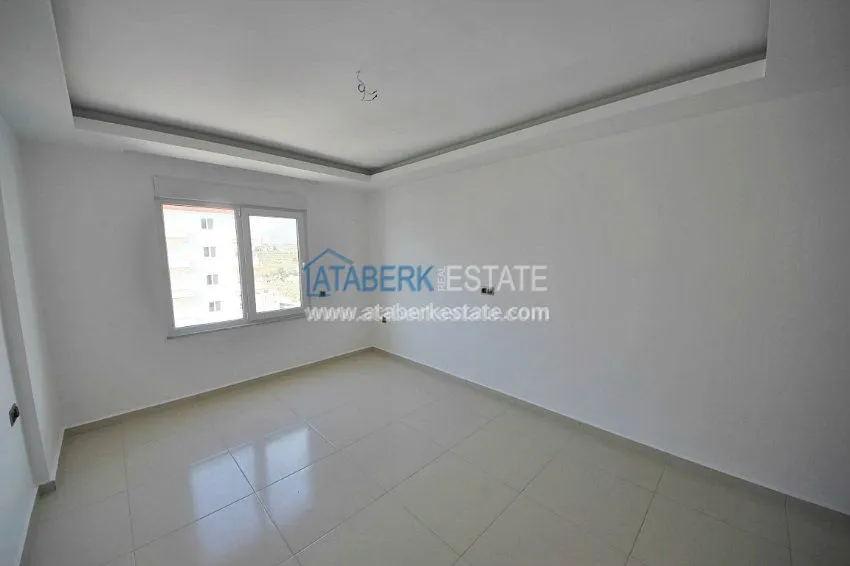 Приобрести Просторные апартаменты в потрясающим видом на море и горы. 11 