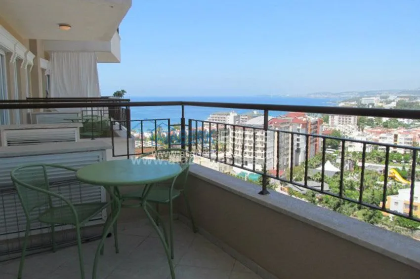 Приобрести Квартиры в комплексе европейского типа в Авсалларе 1 