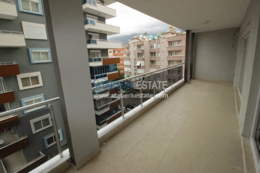 Приобрести Апартаменты с тремя спальнями в европейском районе Оба. 9 