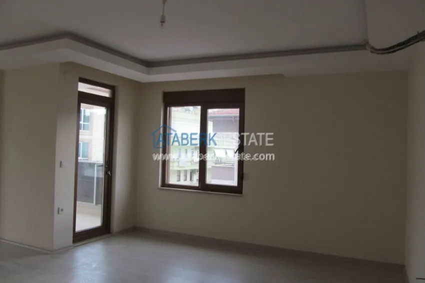 Приобрести Дуплекс из 5ти комнат в 400 метрах от пляжей Клеопатры. 2 