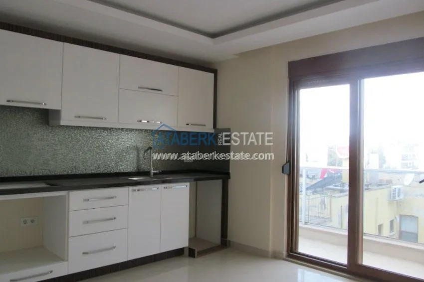 Приобрести Дуплекс из 5ти комнат в 400 метрах от пляжей Клеопатры. 7 