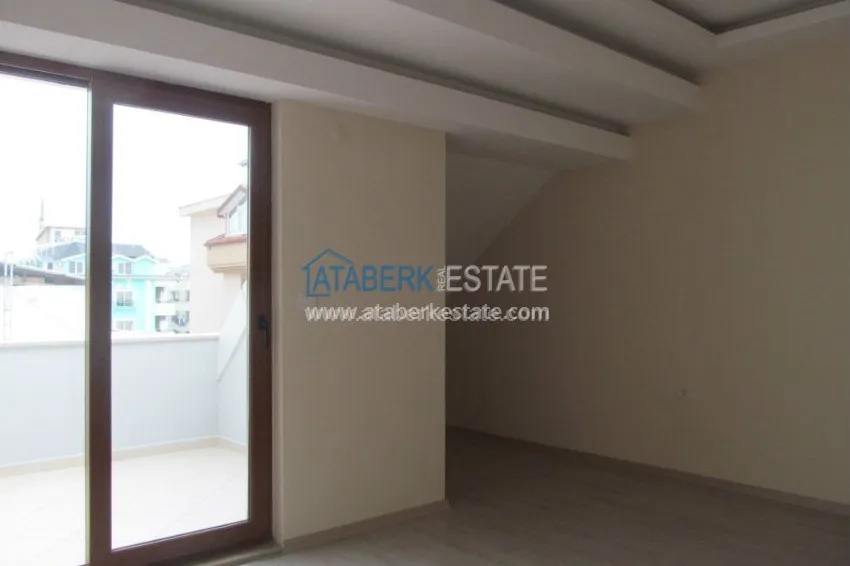 Приобрести Дуплекс из 5ти комнат в 400 метрах от пляжей Клеопатры. 15 