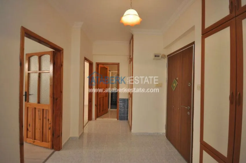 Приобрести Большая квартира в городском доме. 10 