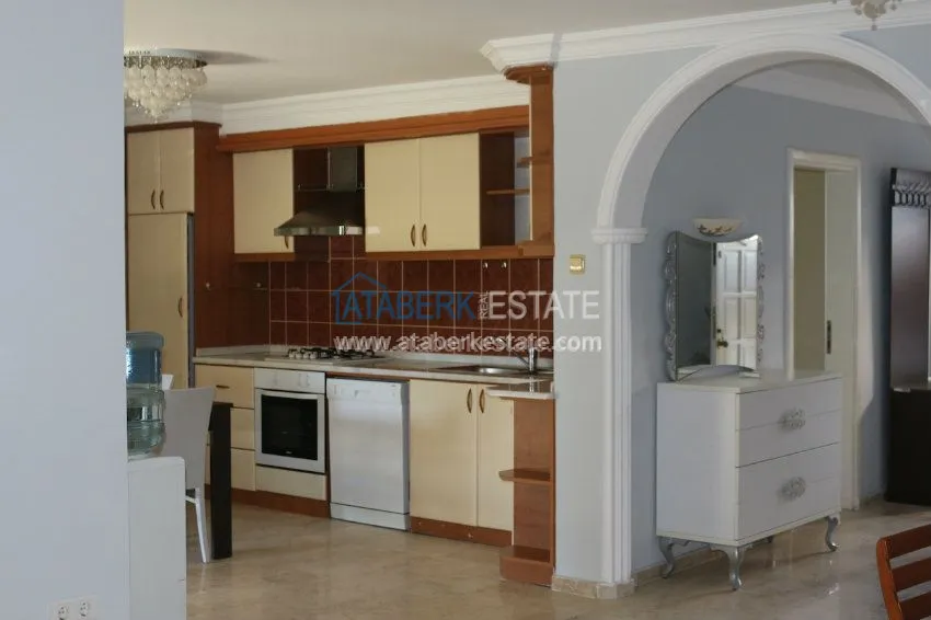 Приобрести Вилла с собственным участком в районе Конаклы. 1 