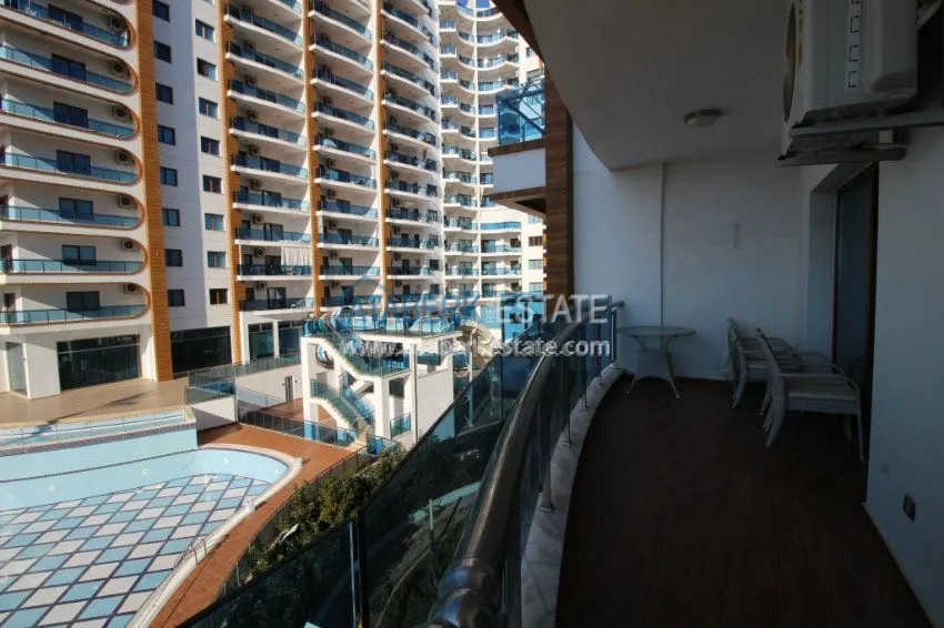 Приобрести Апартаменты 1+1 в роскошном комплексе в районе Махмутлар 9 