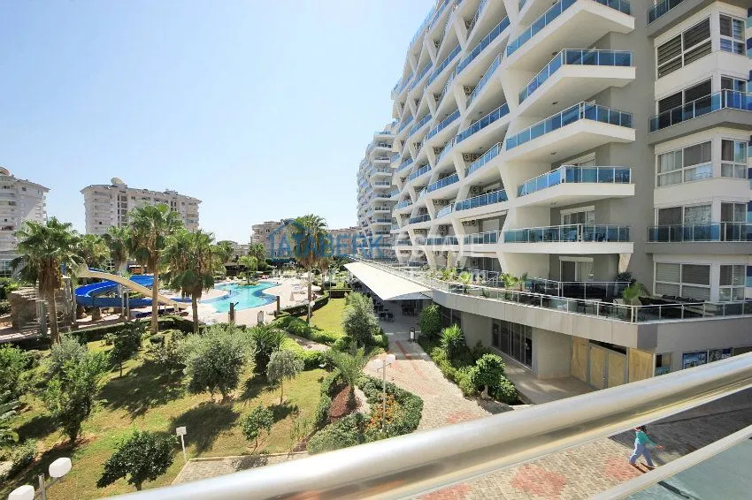 Приобрести Меблированные апартаменты в комплексе Кристал Гарден. 12 