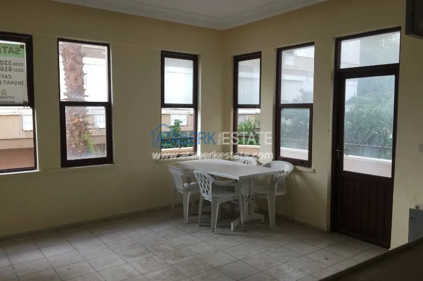 Приобрести Бюджетная квартира 1+1 в городском доме. 3 