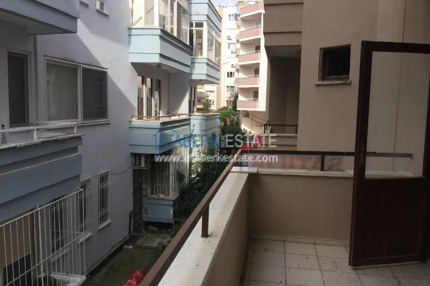 Приобрести Бюджетная квартира 1+1 в городском доме. 7 