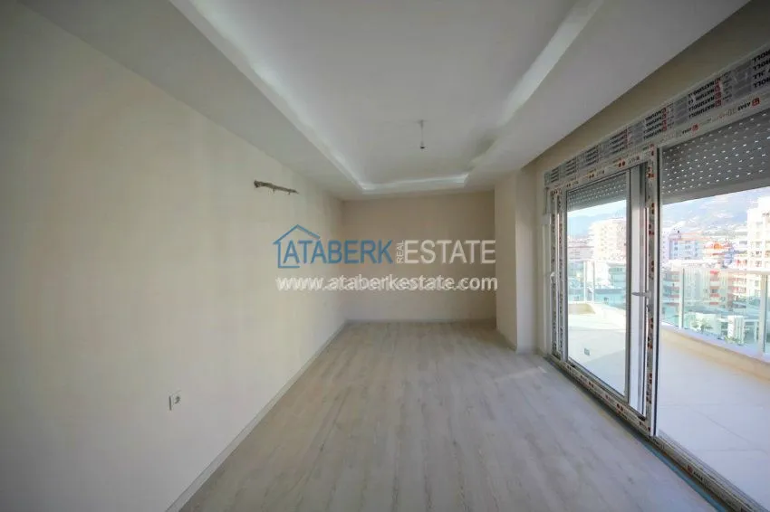 Приобрести Видовая 3+1 в новострое на центральной улице Махмутлара 5 