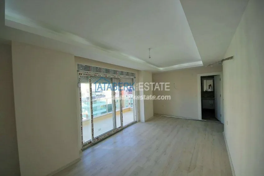 Приобрести Видовая 3+1 в новострое на центральной улице Махмутлара 6 