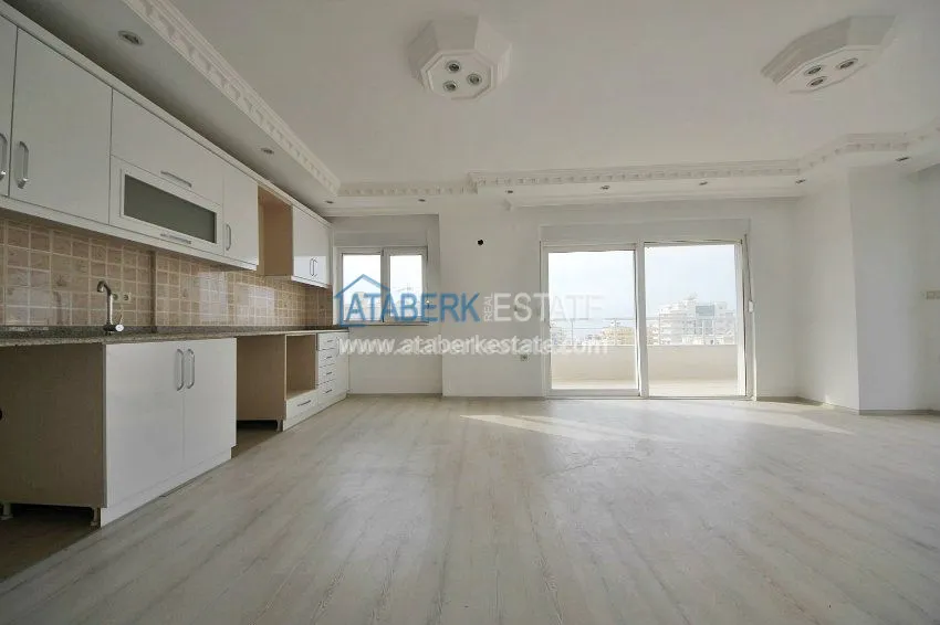 Приобрести Дуплекс с 5 комнатами в 300 мерах от пляжей. 10 