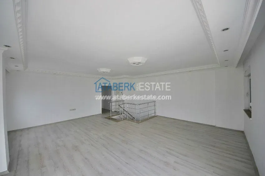 Приобрести Дуплекс с 5 комнатами в 300 мерах от пляжей. 17 