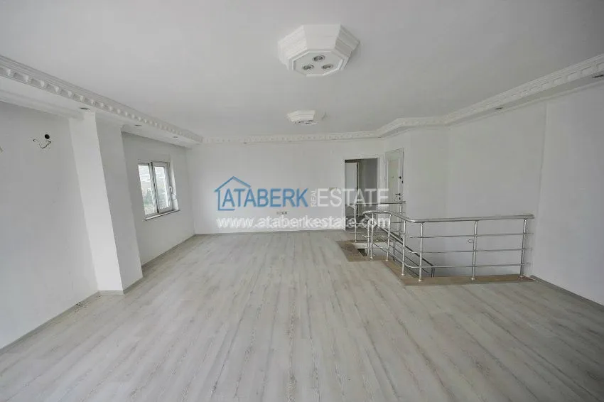 Приобрести Дуплекс с 5 комнатами в 300 мерах от пляжей. 18 