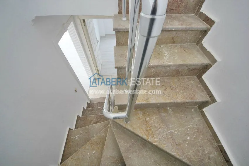 Приобрести Дуплекс с 5 комнатами в 300 мерах от пляжей. 26 