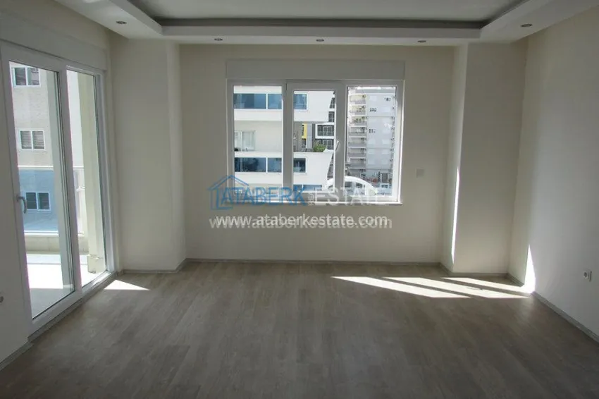 Приобрести Комплекс на первой береговой линии, квартиры с видом на море! 4 