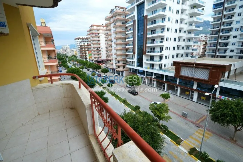 Приобрести Просторные апартаменты 2+1 на улице Барборос. 7 