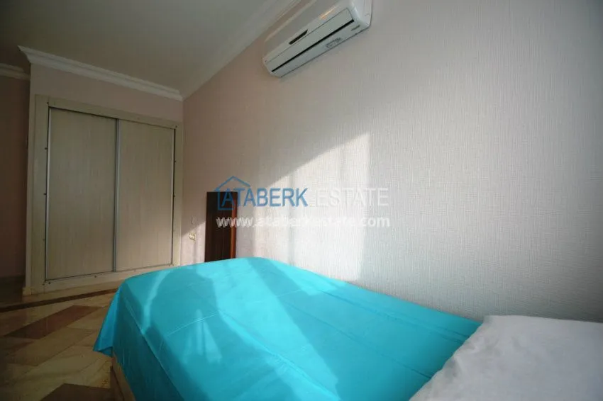 Приобрести Меблированная 2+1 от собственника в комплексе с большой территорией и инфраструктурой 12 